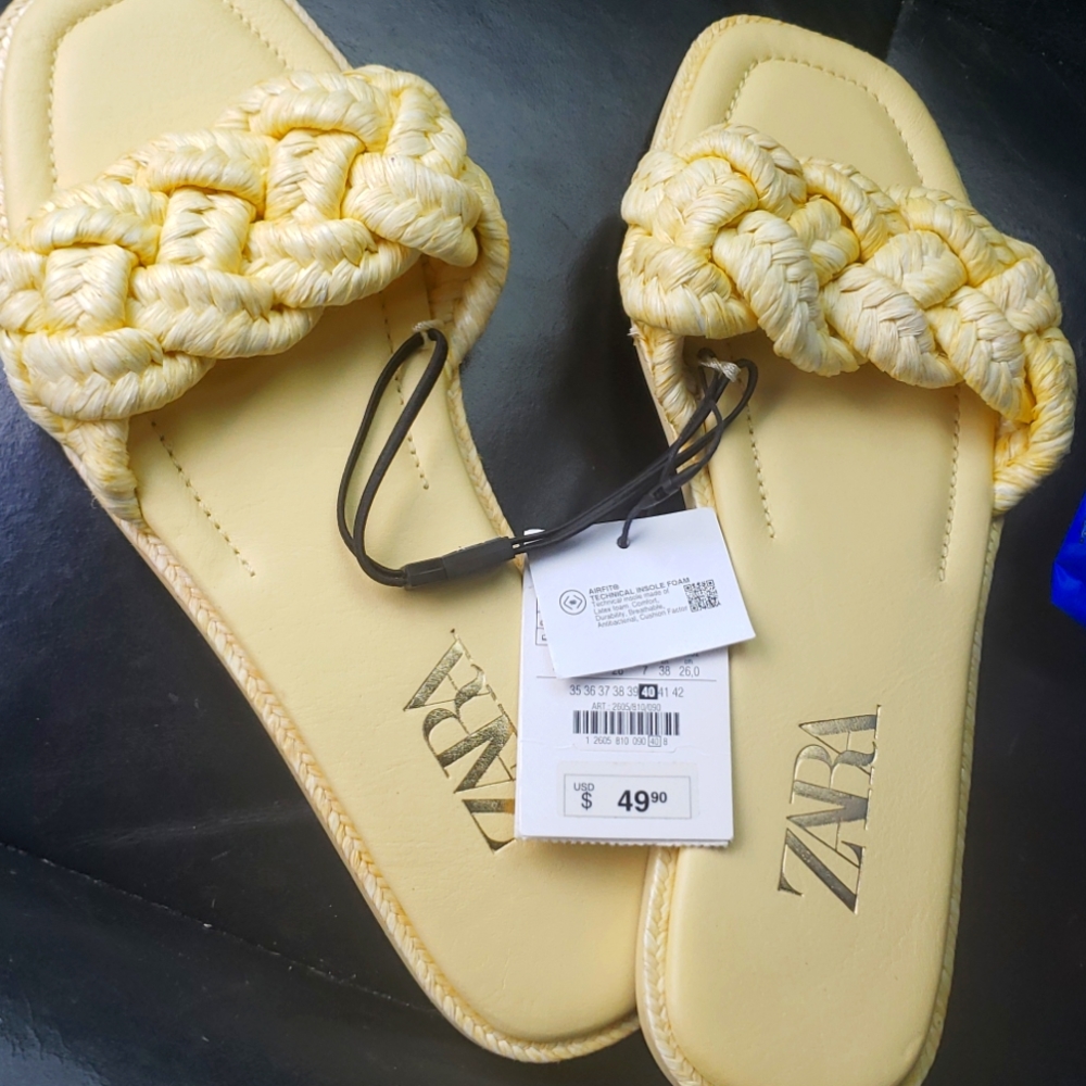 Slides/flops
